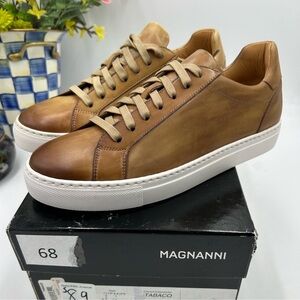 Men’s Magnanni leather sneaker size 7 made in Portugal NWT